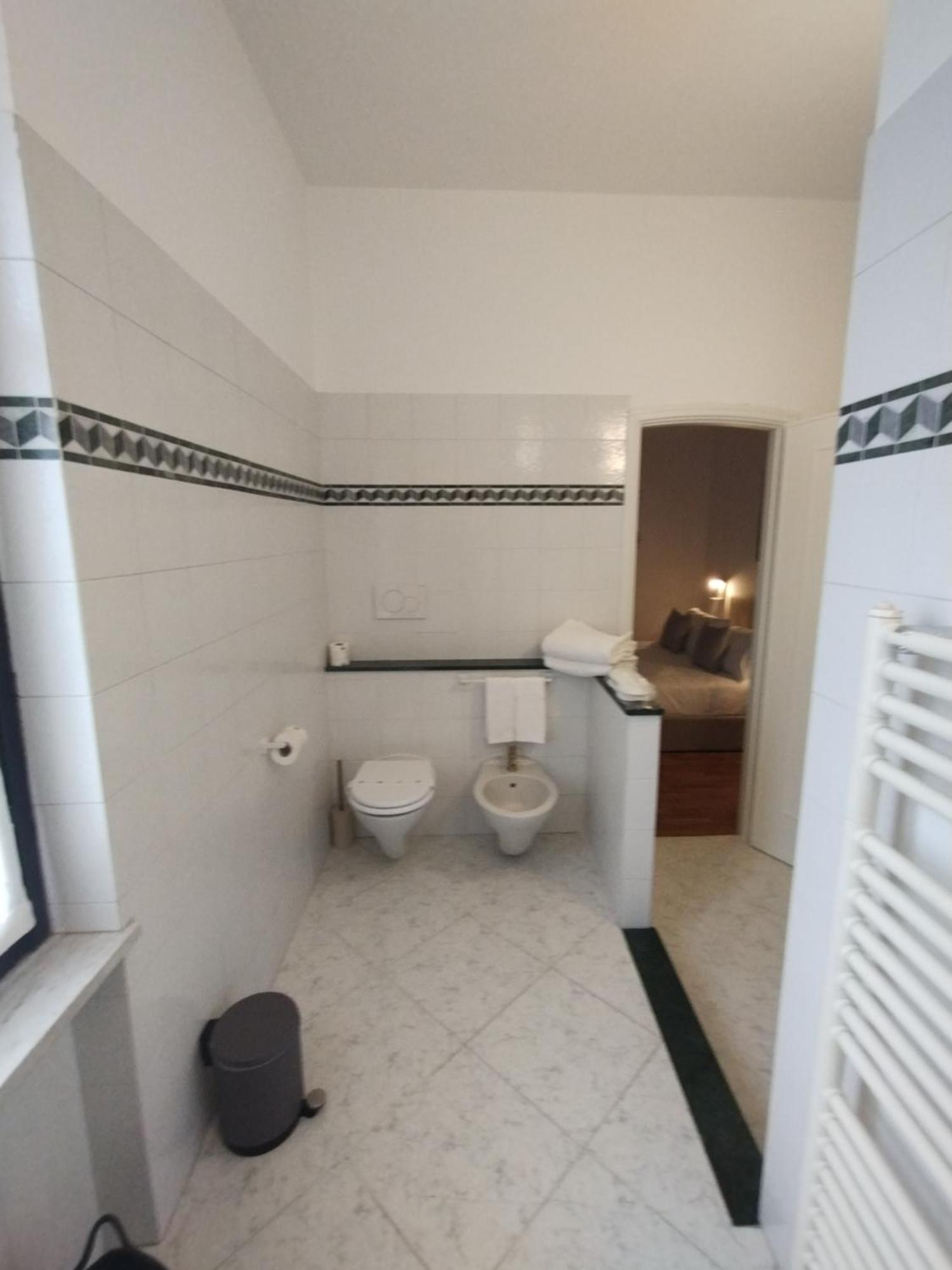 Palazzo Cusani Charming Rooms ヴェルチェッリ エクステリア 写真